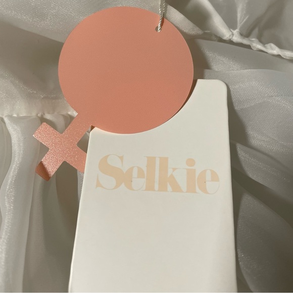 Selkie Ivory Puff Mini Dress with puff Sleeves - Picture 6 of 8